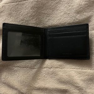 Coach men’s wallet black - used
